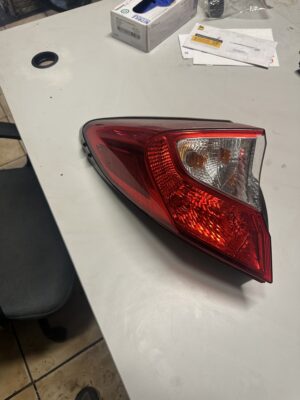 Feux Arrière Gauche Toyota C-HR 2020 ( Pare chocs )